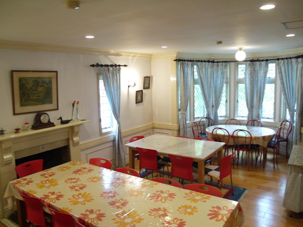Hotel Lady Diana & St. Georges Хакуба Екстериор снимка