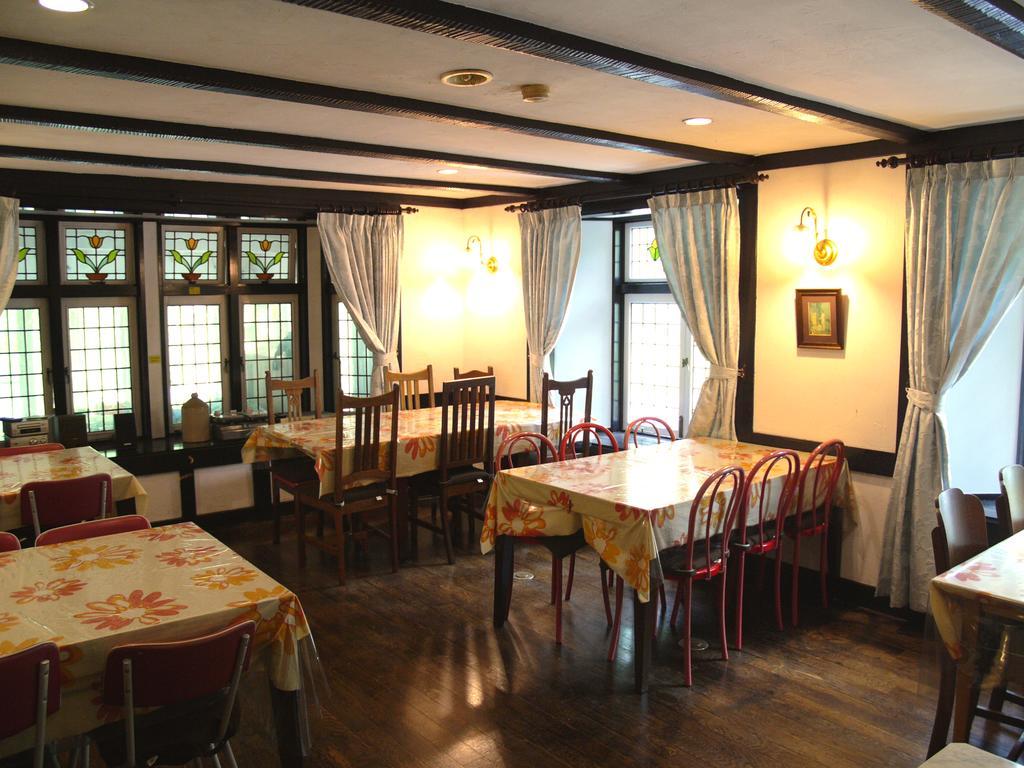 Hotel Lady Diana & St. Georges Хакуба Екстериор снимка