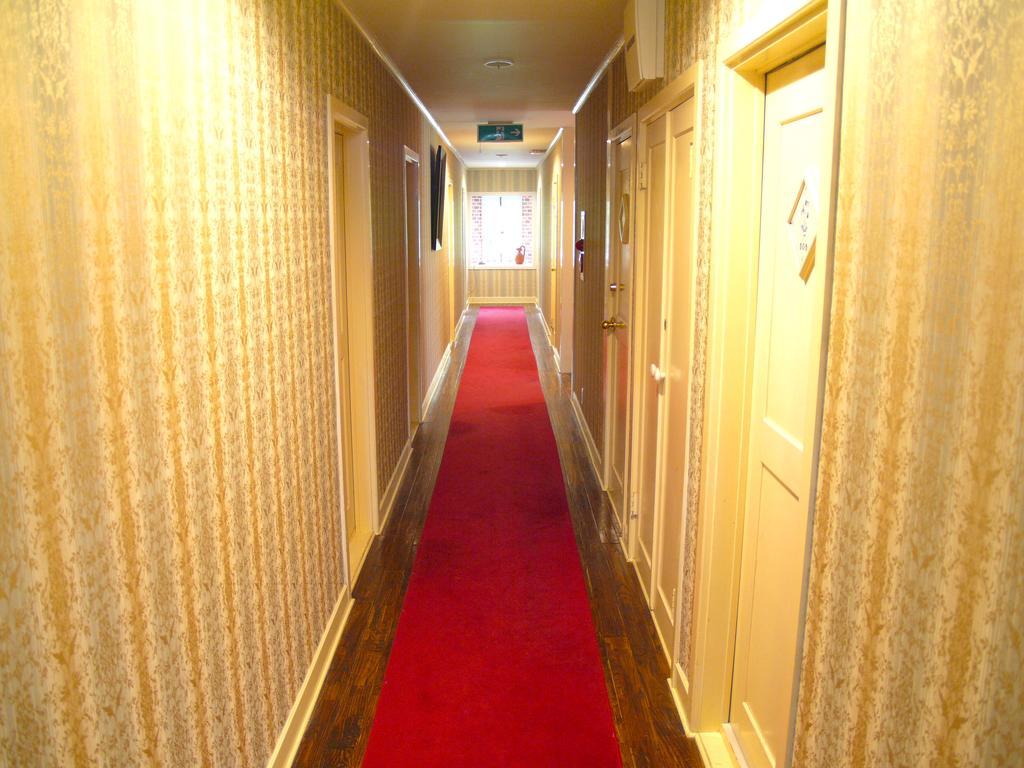 Hotel Lady Diana & St. Georges Хакуба Екстериор снимка